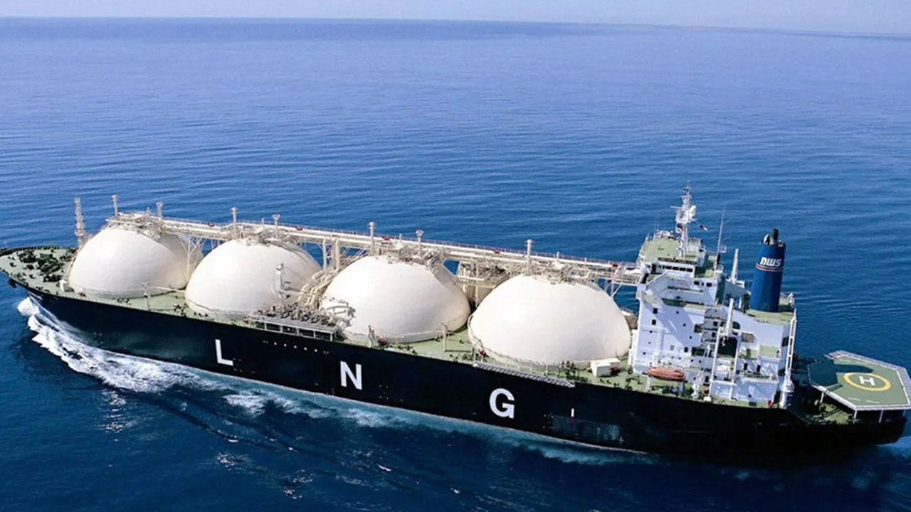LNG Tankerleri Beklemede, Enerji Piyasalarında Büyük Belirsizlik