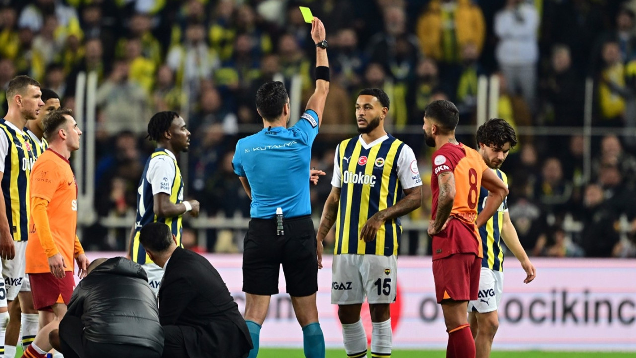 Okan Buruk Derbi Galibiyeti Sonrası Hakemlere Tepki Gösterdi: “Bu Kararlar Maçı Etkiliyor”