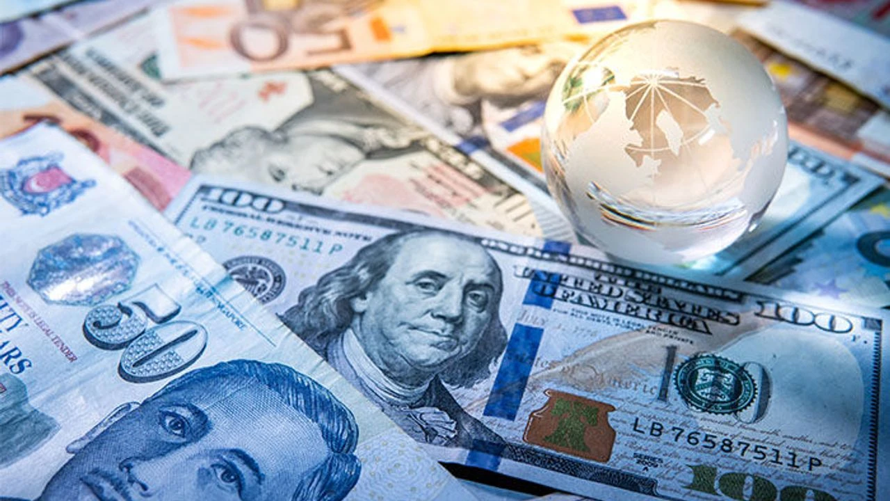 Dolar Geriledi, Asya Dövizleri Nefes Aldı: Küresel Piyasalar ABD Verilerine Kilitlendi
