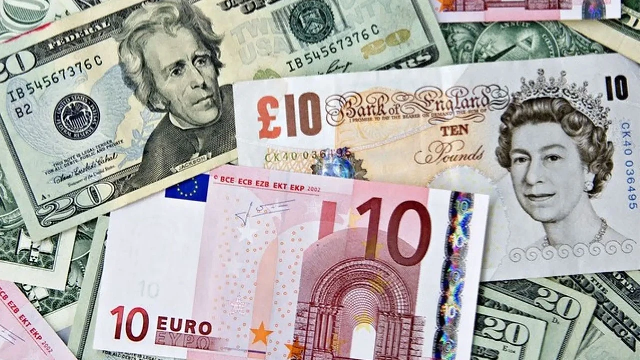 Dolar 46.10 TL, Euro 53.17 TL ve Sterlin 61.58 TL Seviyelerinde İşlem Görüyor