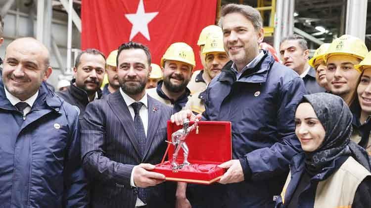 500 Milyon Dolarlık 3 Yeni Yatırımın Detayları ve İstihdam Planı Duyuruldu